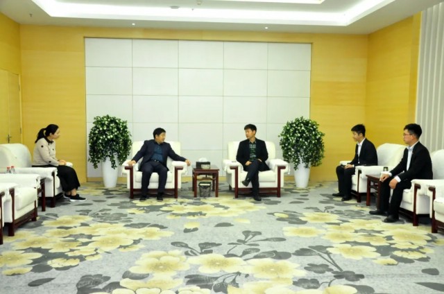 1605748721730123.jpg 640.webp (5).jpg