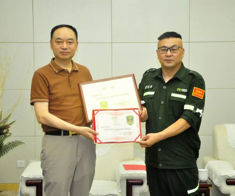 1702089432546935.jpg 640.jpg